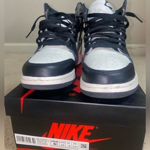 Air jordan 1 retro high mochas